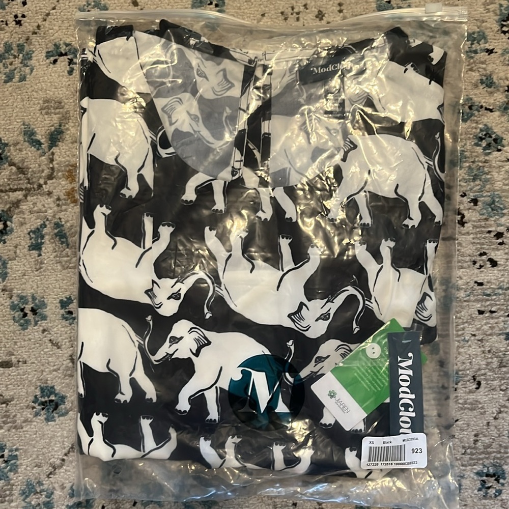 NWT Black & White Elephant Day Parade Shift Dress🐘 - Picture 5 of 16
